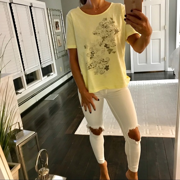 Basler Tops - NWT $162 B/A/S/L/E/R yellow Print T shirt 42
